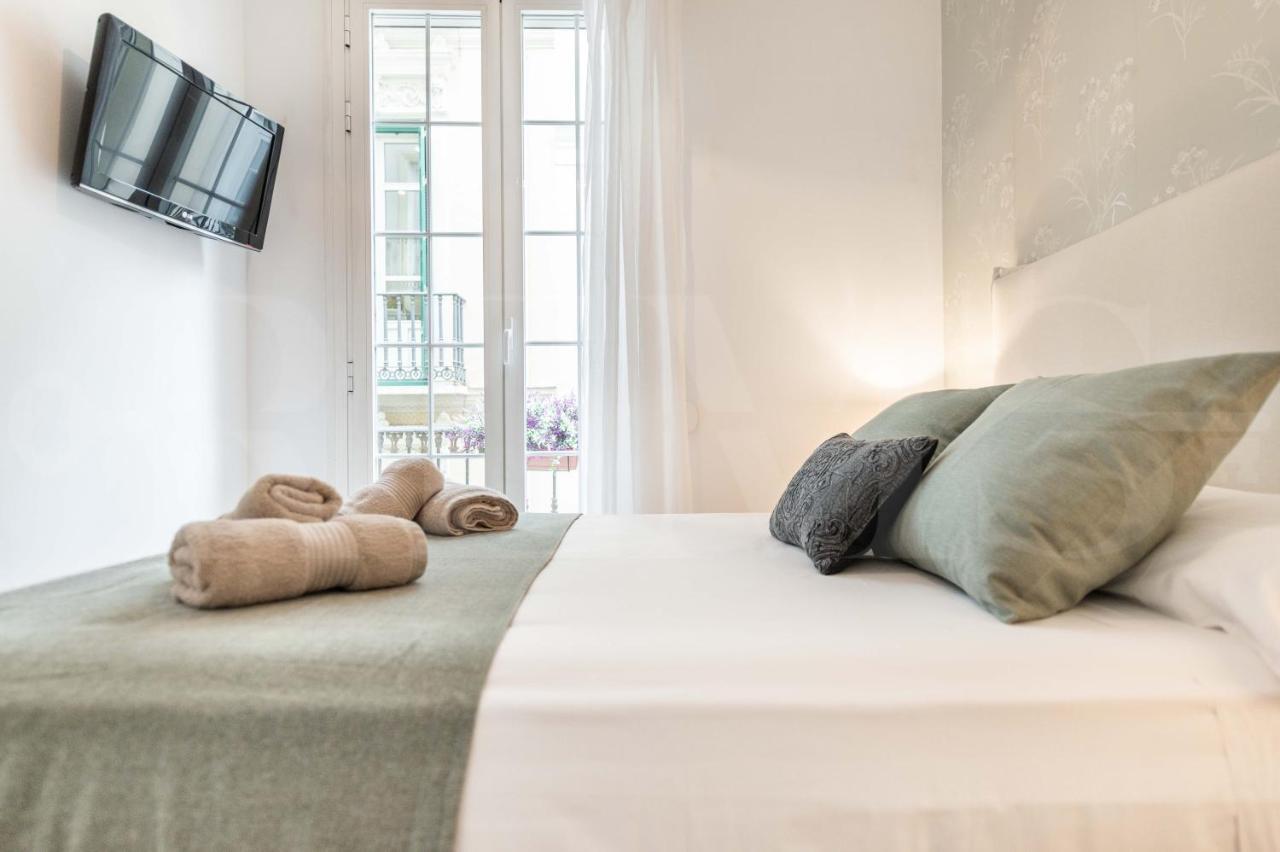 Appartamento Comfortable With Balcony - Center